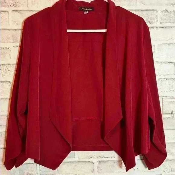 chocolate USA Tops - Solid red maroon knit cardigan cinched sleeves open front flowy chocolate USA